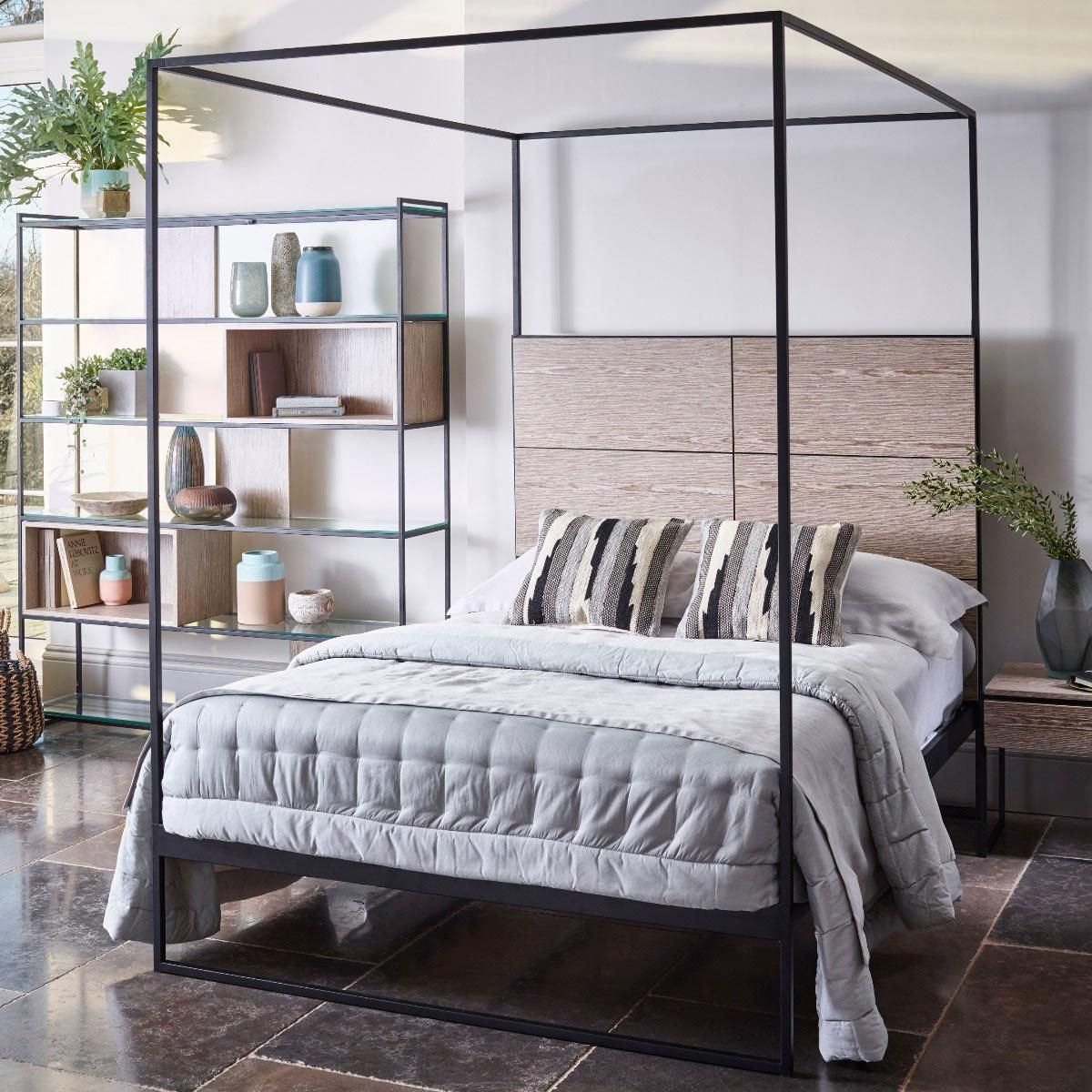 black-frame-canopy-bed