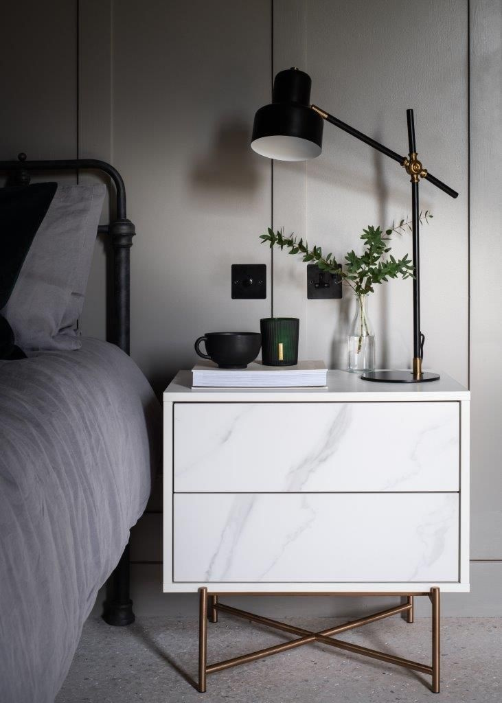 white-marble-bedside-table